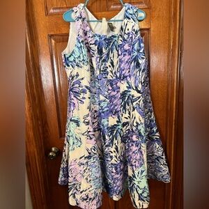 Taylor Woman 18 Floral Sleeveless Dress Fit & Flare Lined